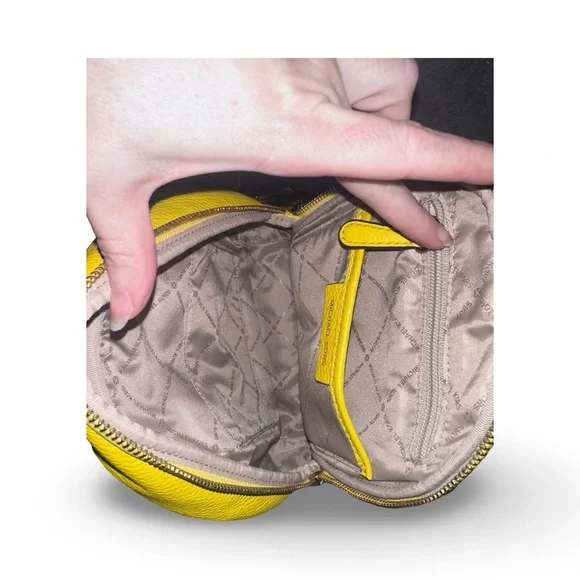 Michael Kors Erin Small Studded Convertible Backpack 9.5x7.5x3 - Picture 10 of 10